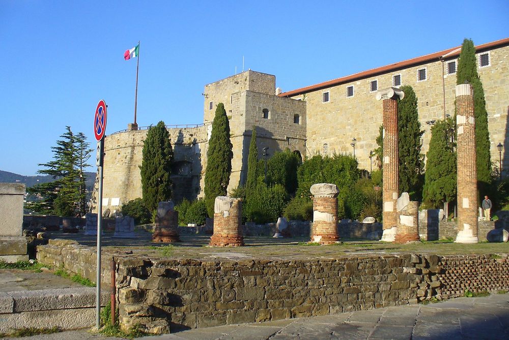 Castello di San Giusto