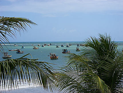Départ de pêcheurs à Baïa da Traïçào