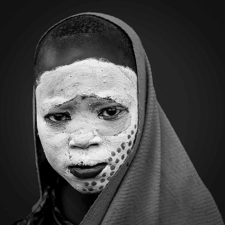 Enfant surma, Éthiopie