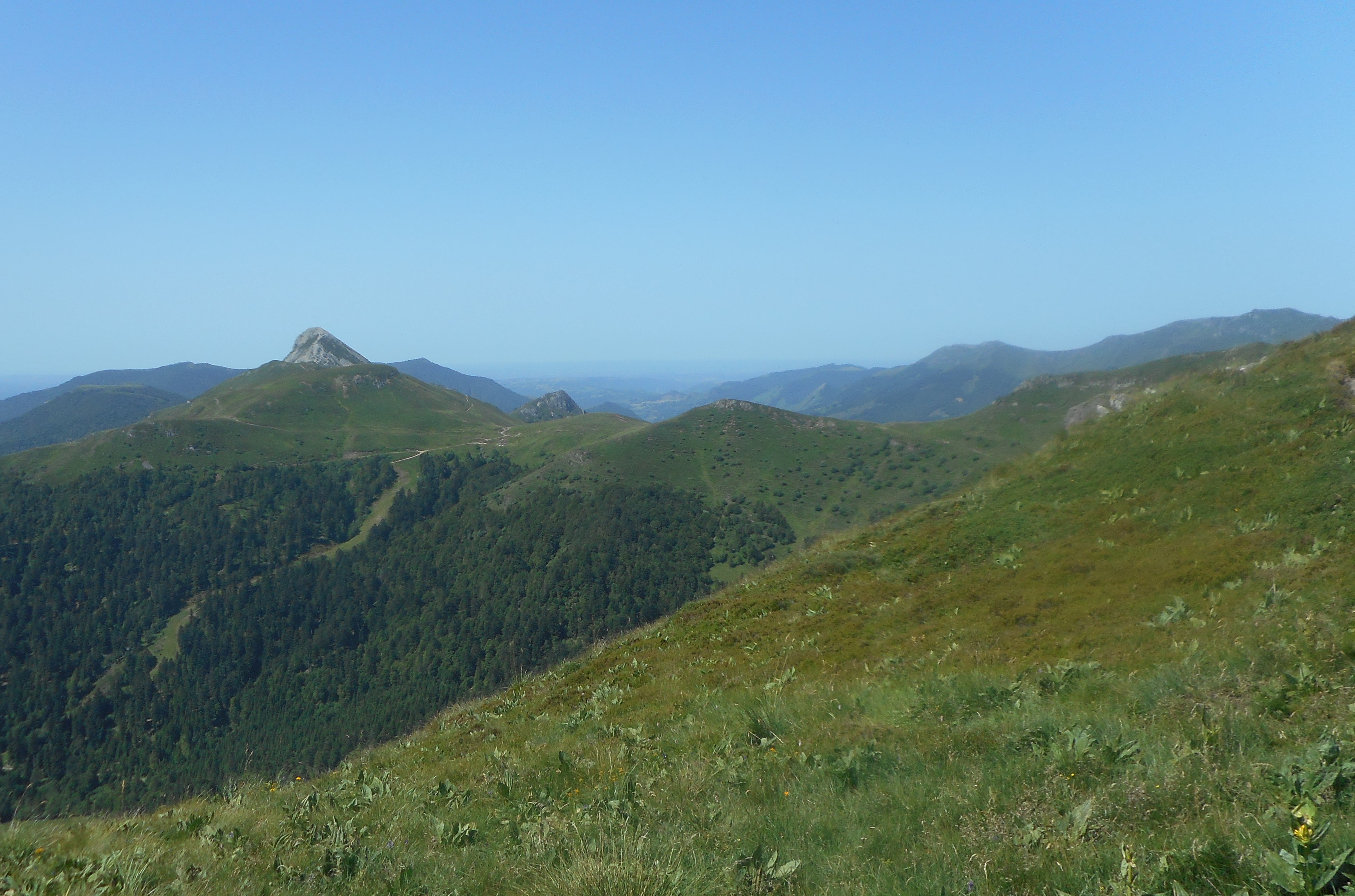 Monts du Cantal du Griou au Chavaroche Monts du Cantal du Griou au Chavaroche