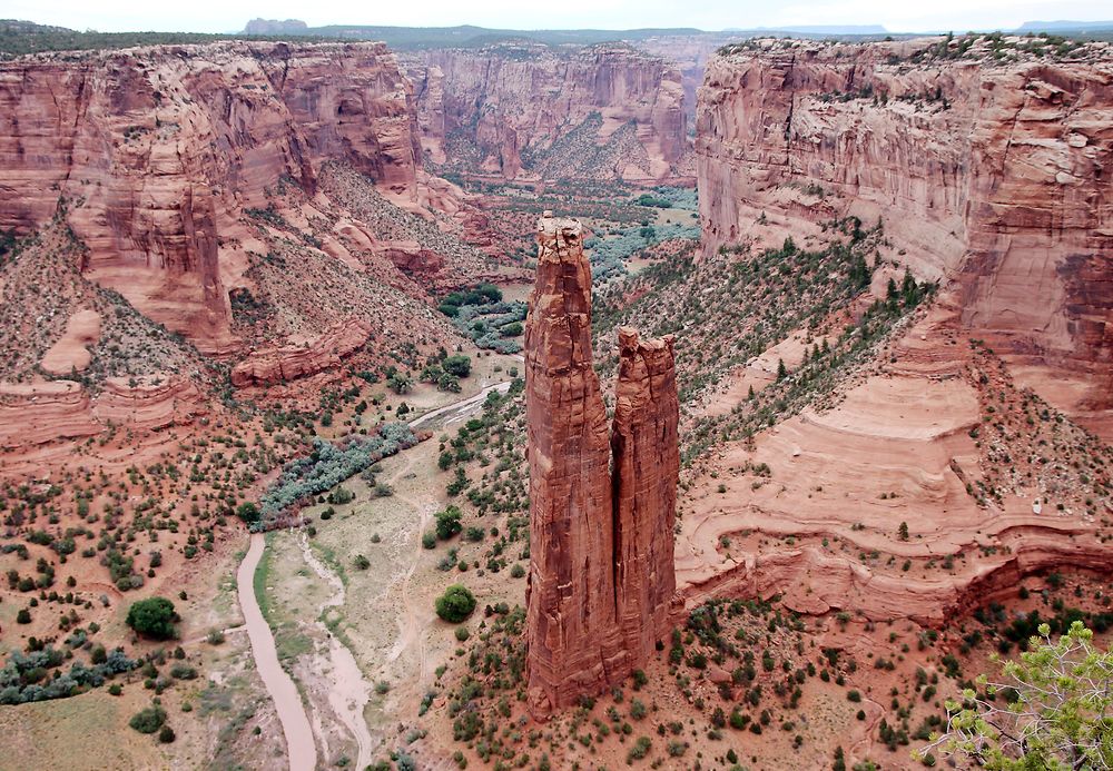 "Spider Rock Overlook"