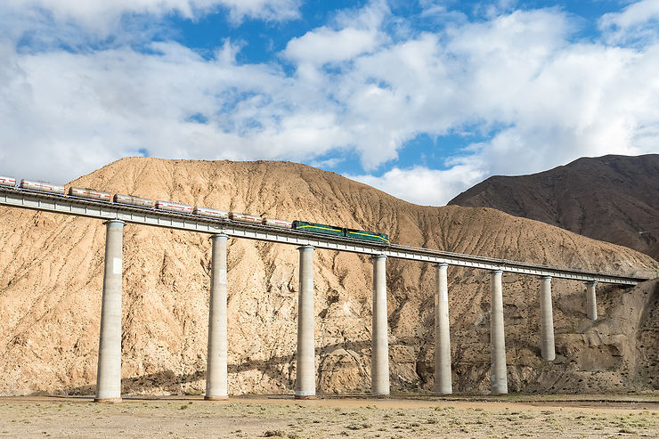 Qing-Zang et Lhassa Express - Le train du « toit du monde  au Tibet