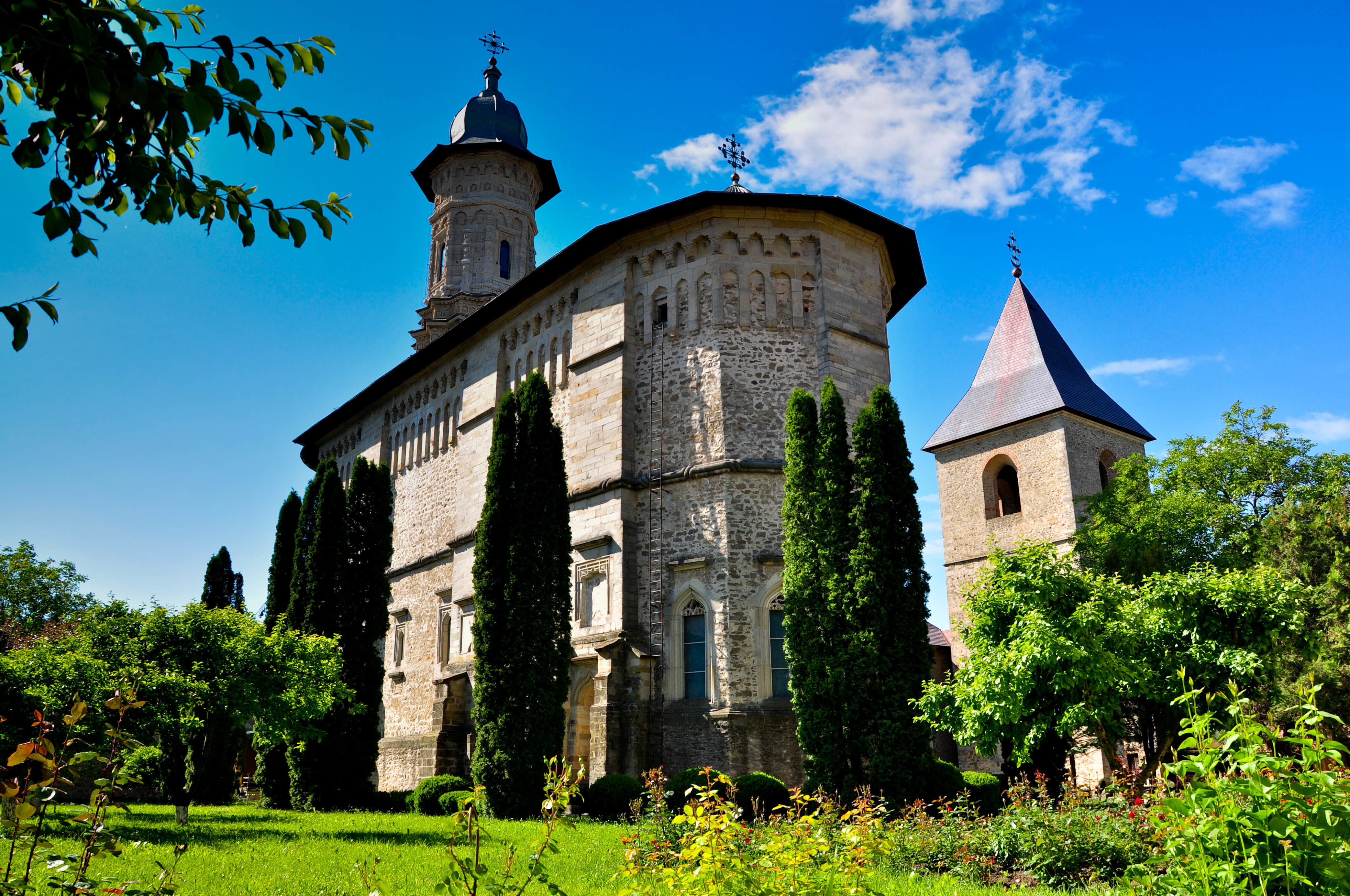 Le monastère de Dragomirna