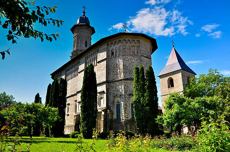 Mănăstirea Dragomirna (monastère Dragomirna) - lucian1