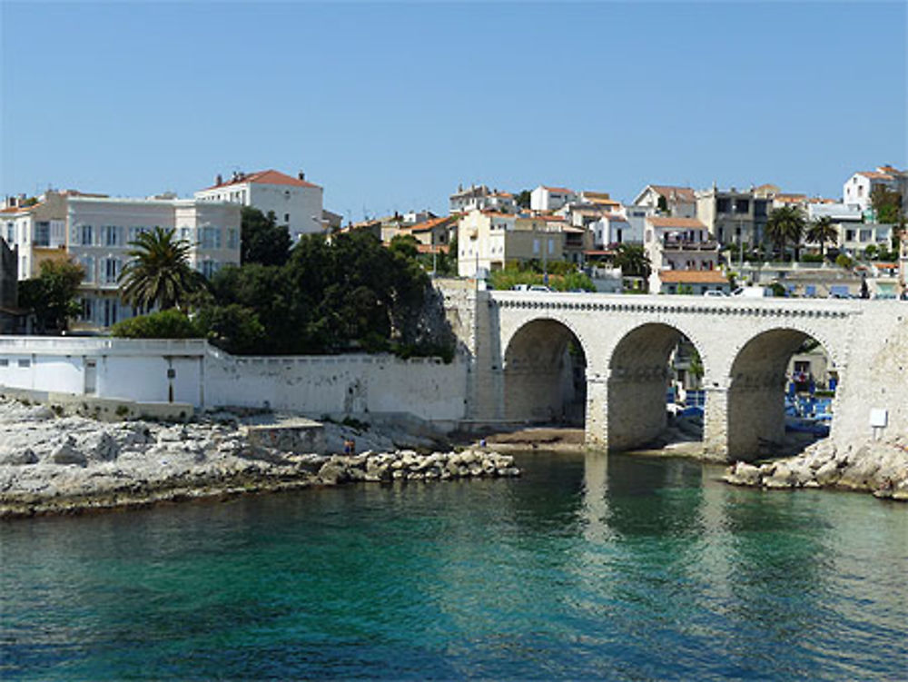 Anse de la fausse monnaie