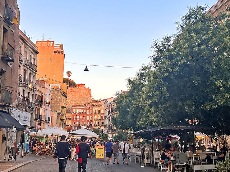 Aperitivo, ristorante, mercato …. Cagliari gourmande