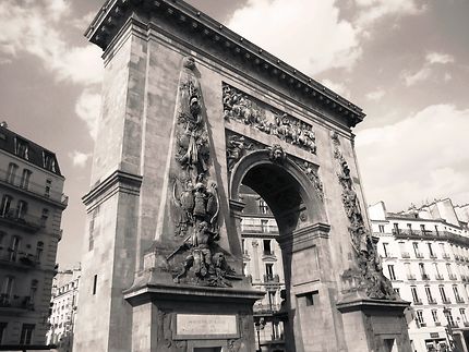 Porte St Denis (sculptures 1674)