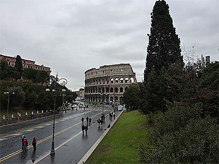 Le Colisée et son boulevard