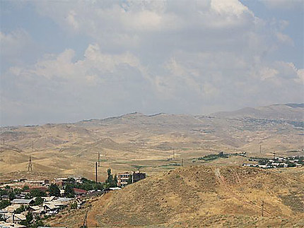 Vue depuis la forteresse d'Erébouni