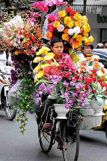 Marchande de fleurs ambulante