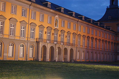 Université de Bonn Université de Bonn