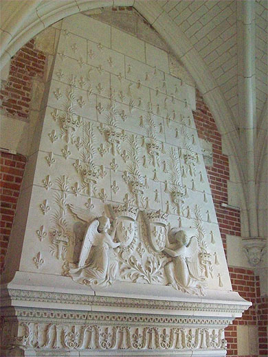 Cheminée gothique de la Salle du Conseil Cheminée gothique de la Salle du Conseil