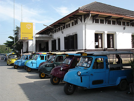 Tuk-tuk Tuk-tuk
