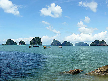Vue pittoresque de la baie Phang Nga