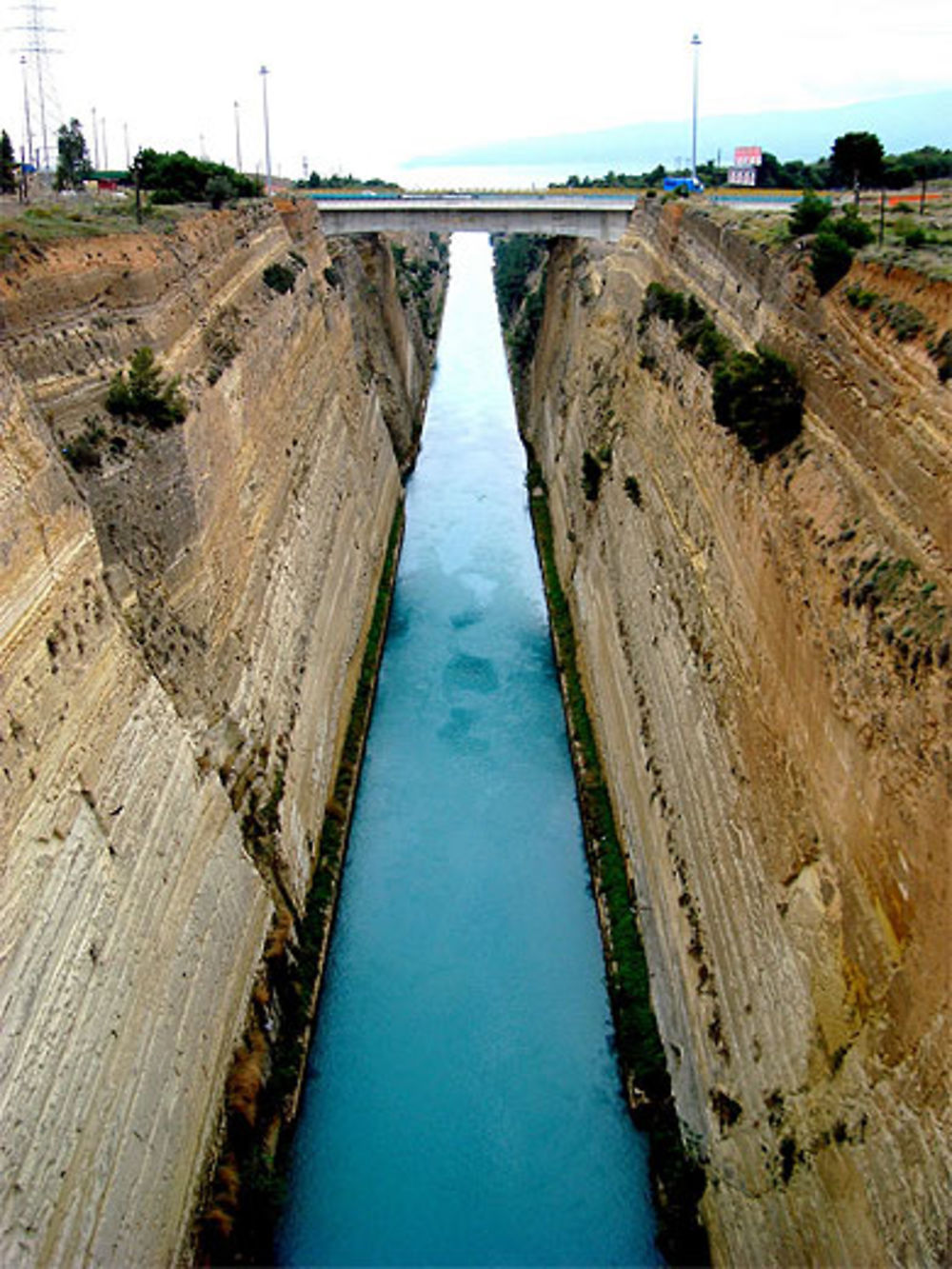 Le canal de Corinthe