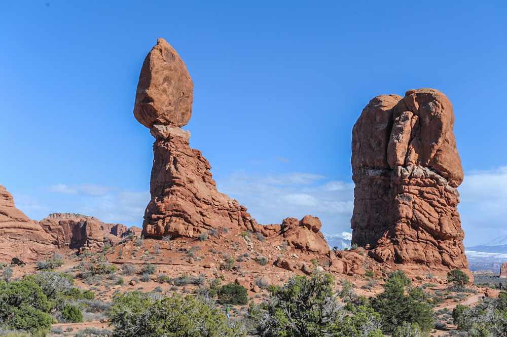 Balanced Rock dans le Arches National Park en Utah Balanced Rock dans le Arches National Park en Utah