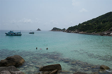 Ao Leuk, vue sur Shark Island Ao Leuk, vue sur Shark Island