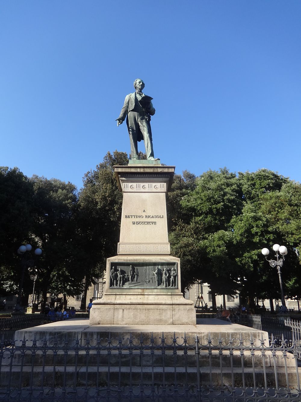 Place de l'Indépendance