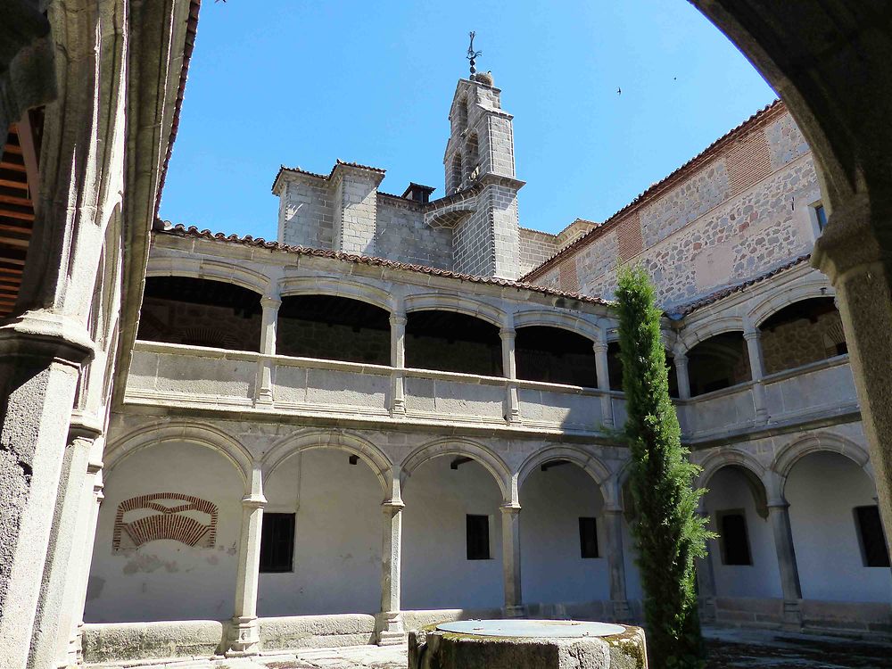 Monastère Saint Tomas - Cloître Le Novice