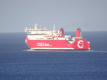 Ferry Corsica Linéa