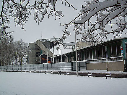 Stade Geoffroy-Guichard sous la neige