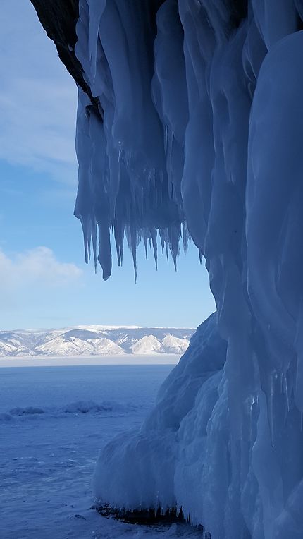 Lac Baikal en hiver