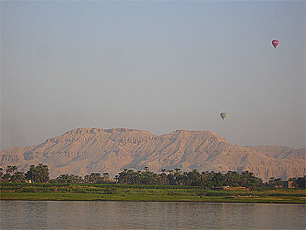 Montgolfières sur le Nil