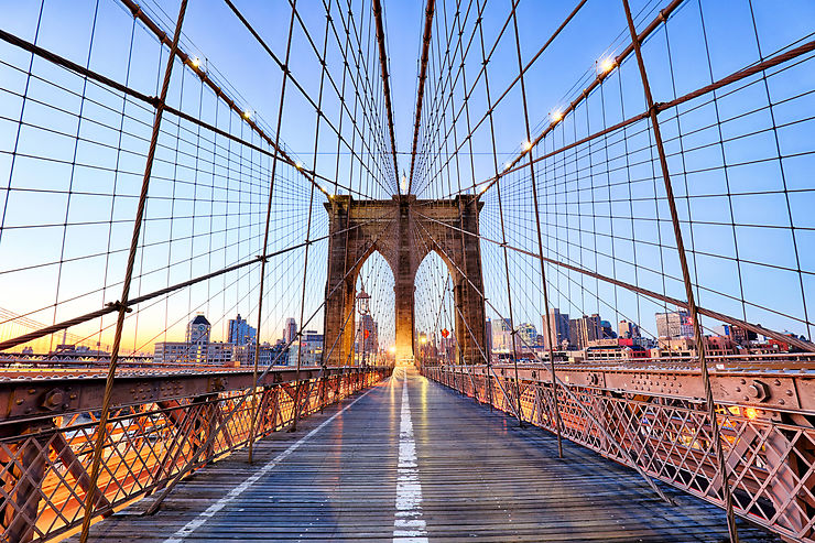Manhattan vu du Brooklyn Bridge - New York , États-Unis