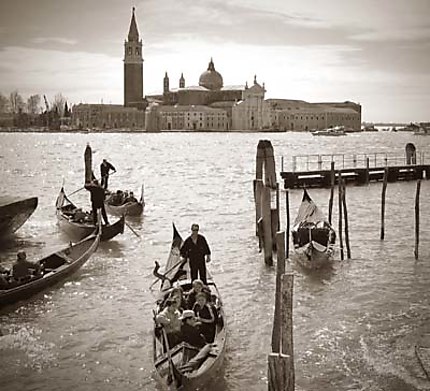 Les Gondoles à Venise