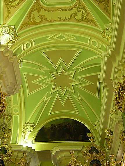 Cathédrale Pierre et Paul detail plafond 