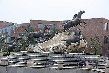 Très belle statue sur le site de l'armée de terre cuite