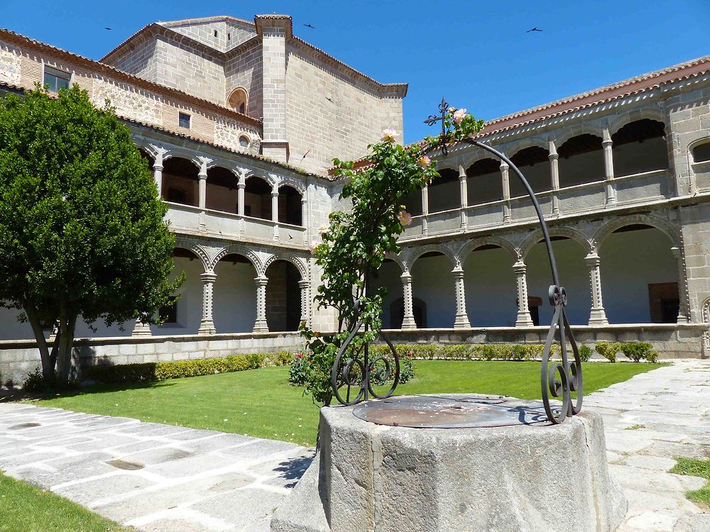 Monastère Saint Tomas - Cloître des Rois