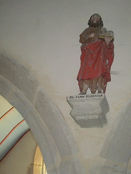 Statue de Saint Yann Vadezour
