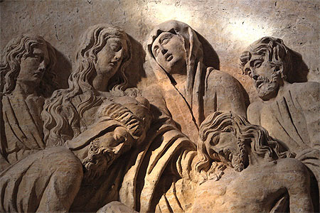 Mise au tombeau de Jesus extrait du retable baroque 17e de Biran Mise au tombeau de Jesus extrait du retable baroque 17e de Biran