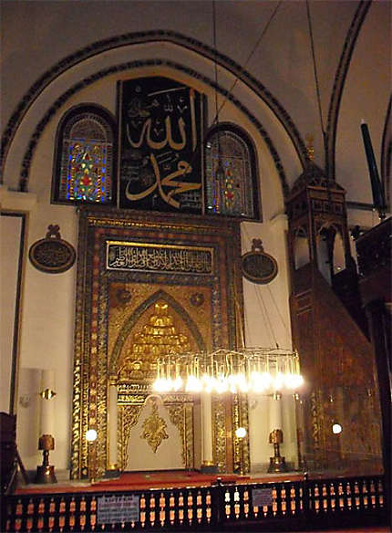 Intérieur de l'Ulu Camii