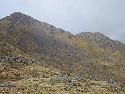 Forcan Ridge vu du Bealach Coire Malagain
