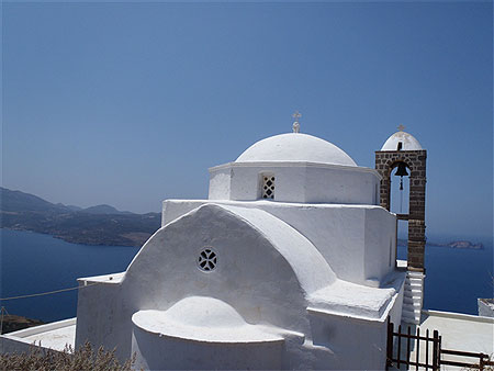 Monastère de Plaka à Milos Monastère de Plaka à Milos