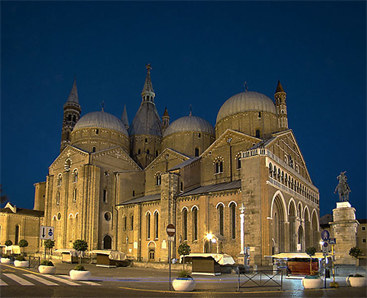 Basilica di Sant'Antonio - Thanh7777