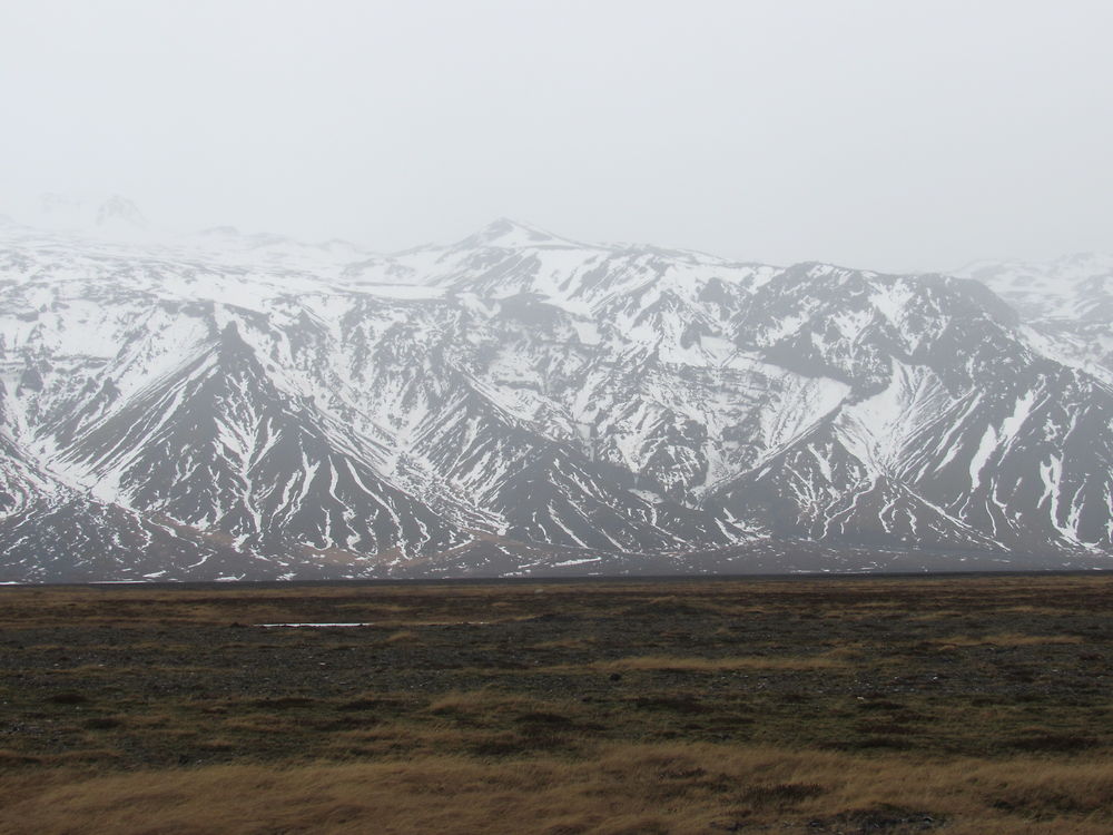 Au pied du volcan