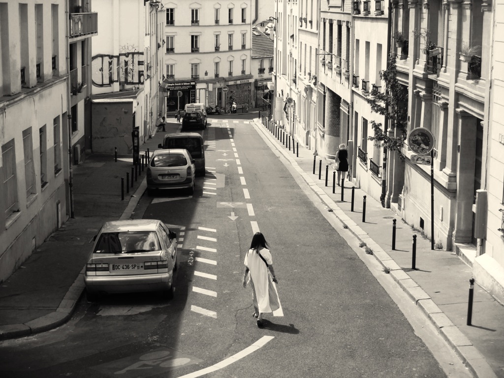 Scène de rue : Noir et blanc : Belleville : 20ème arrondissement