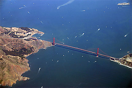 Golden Gate Bridge vu d'avion