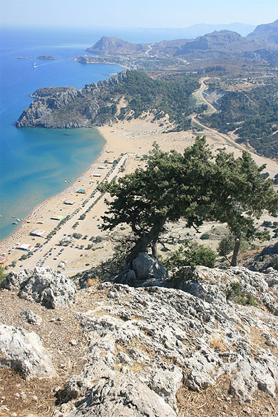 La plage de Tsambika La plage de Tsambika