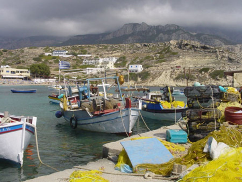 Les couleurs du port de Lefkos