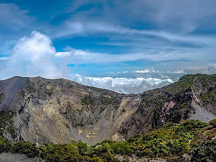 Cratère du volcan Irazu