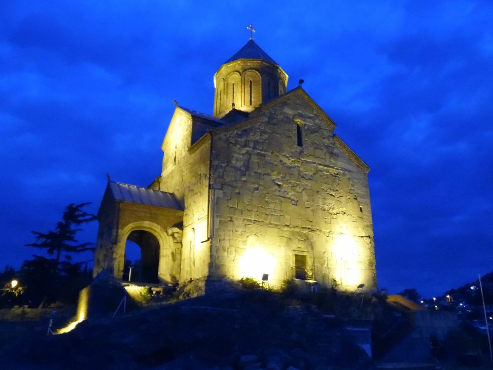 Eglise Metekhi à l'heure bleue