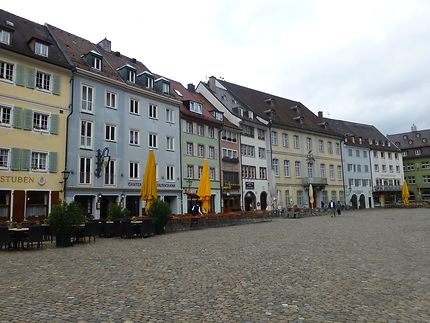 Nombreuses terrasses de Freiburg im Breisgau