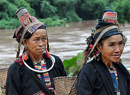 Deux femmes Ko Pala