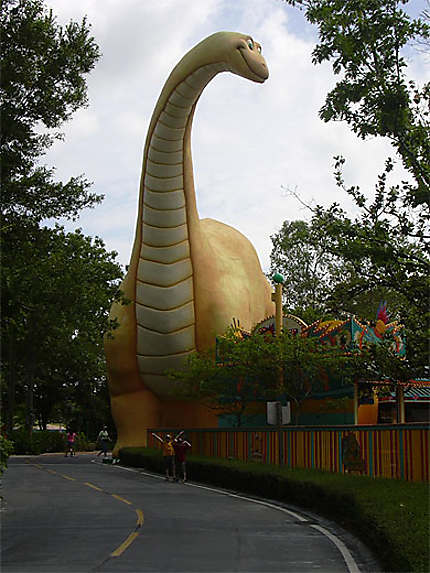 Les gentils dinosaures du parc Animal Kingdom