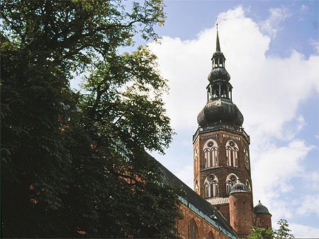 Die Nikolaikirche Die Nikolaikirche