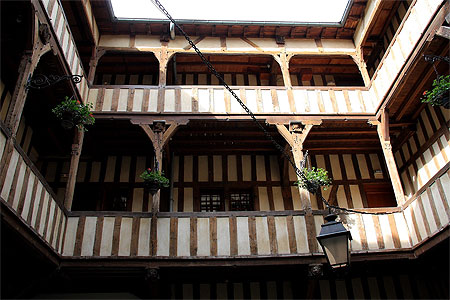 Cour du Mortier d'or Cour du Mortier d'or